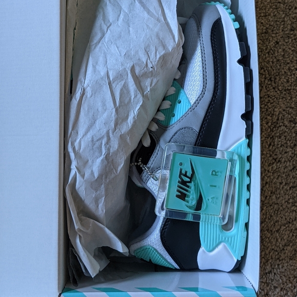 W Nike Air Max 90 Turquoise 2020 Women’s 6.5 - Picture 8 of 8